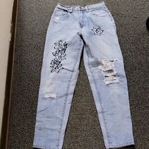 Vintage High Rise Zip Code Jeans Size 9/10 Heavily Distressed Flowers Mom jeans